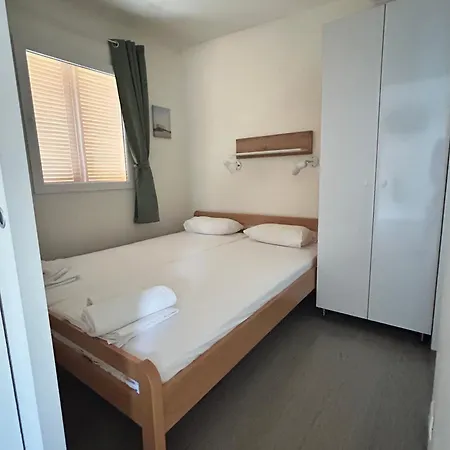 Apartamento By The Sea Turanj, Biograd - 25988 *